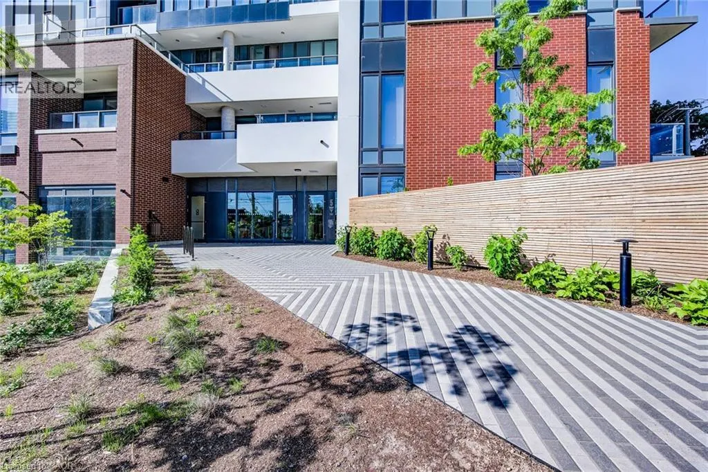 15 WELLINGTON Street S Unit# 510, #510