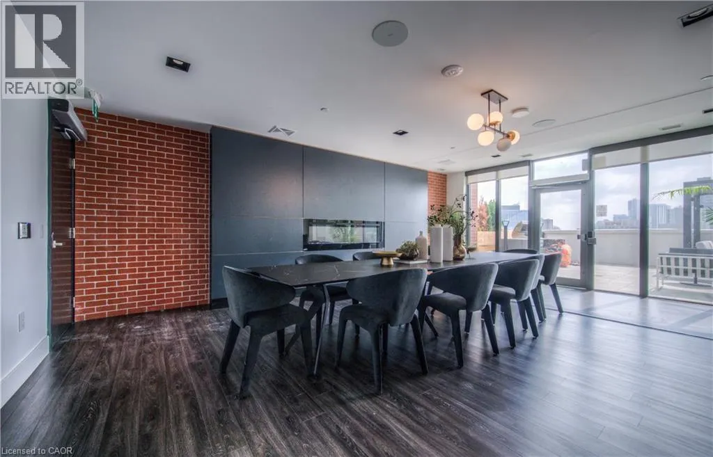 15 WELLINGTON Street S Unit# 510, #510