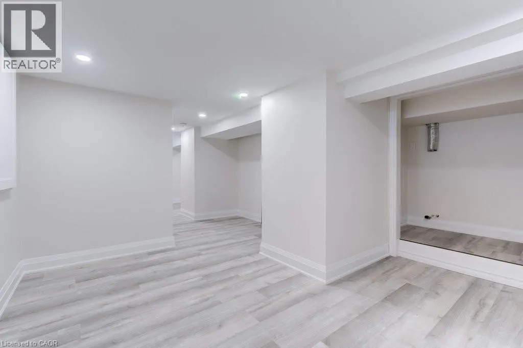 38 EAST 16TH Street