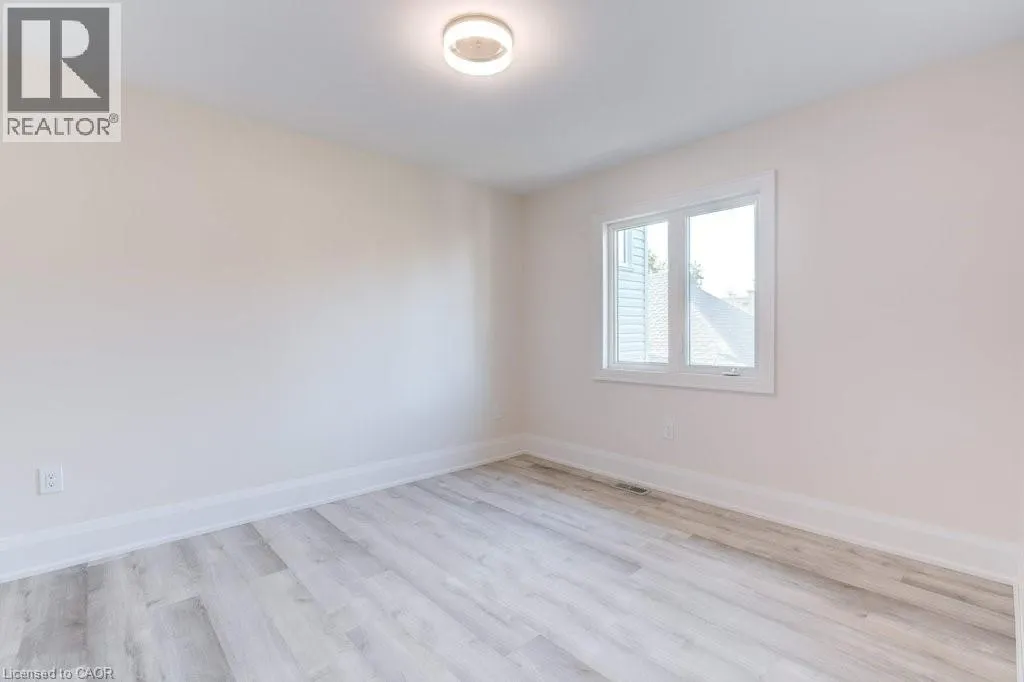 38 EAST 16TH Street