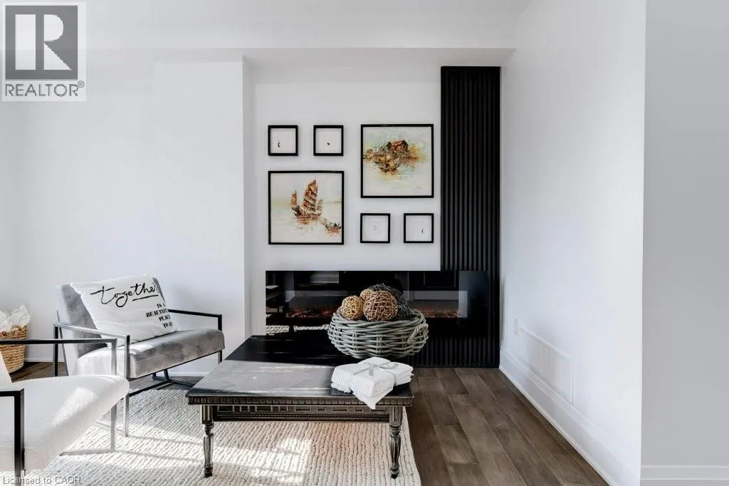 38 EAST 16TH Street