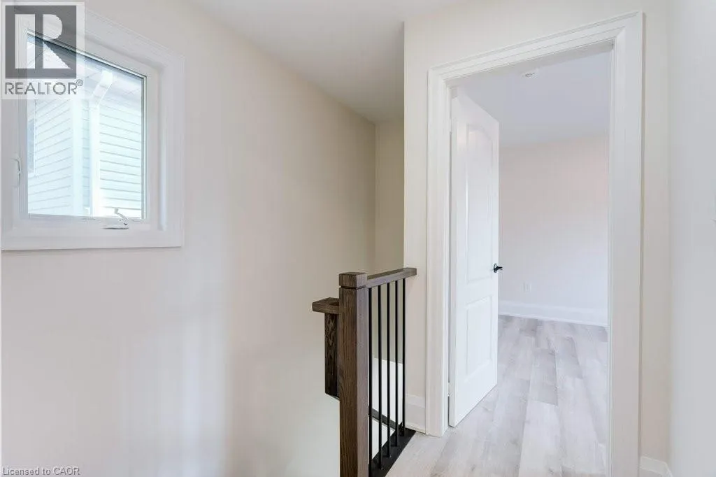38 EAST 16TH Street
