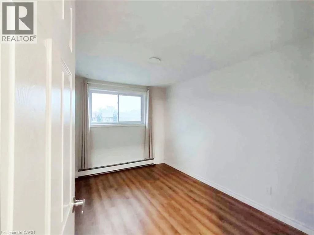 527 PARKSIDE Drive Unit# 12, #12
