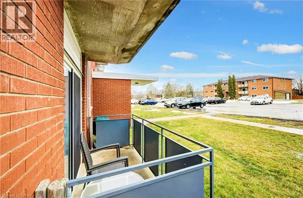 527 PARKSIDE Drive Unit# 12, #12