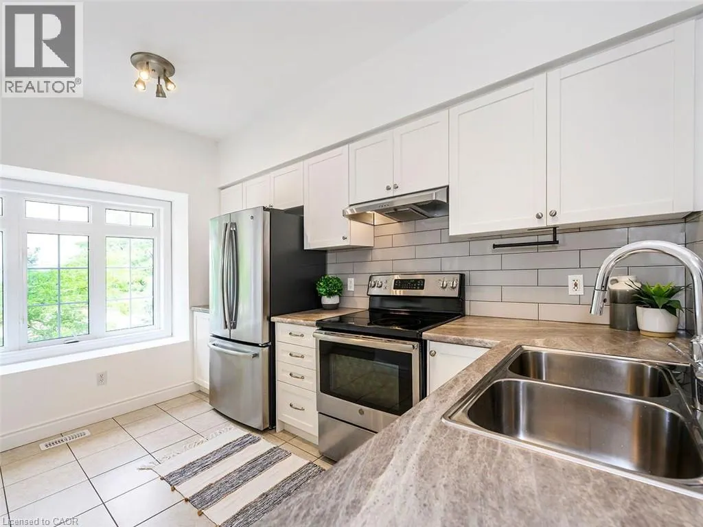 5080 FAIRVIEW Street Unit# 15, #15