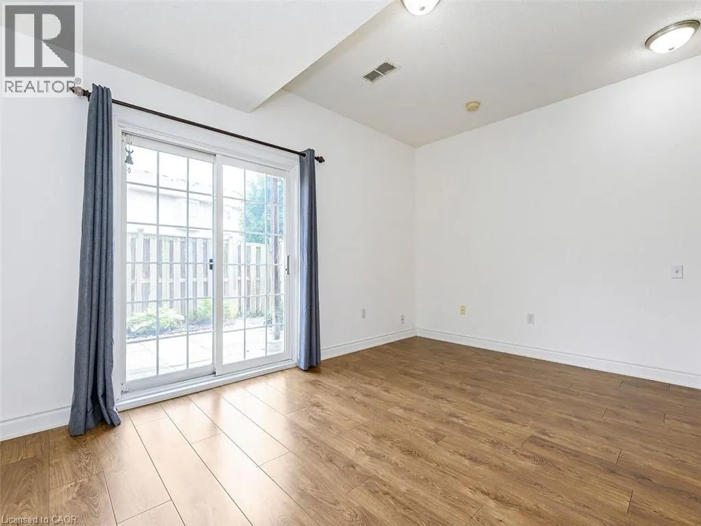 5080 FAIRVIEW Street Unit# 15, #15
