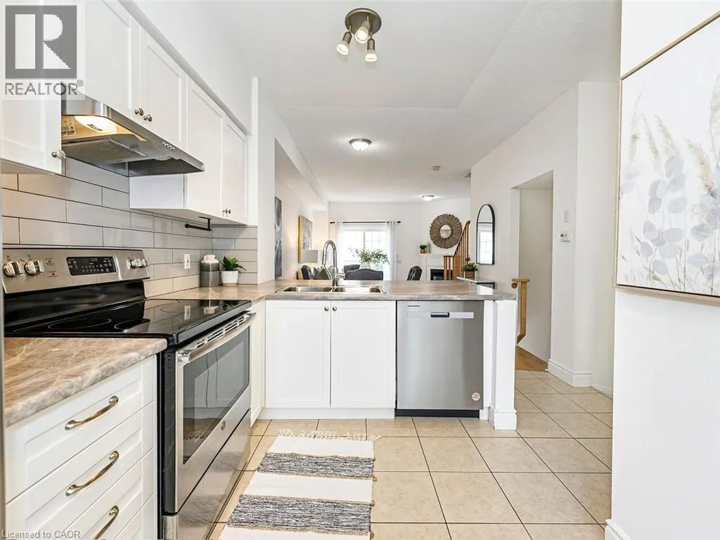 5080 FAIRVIEW Street Unit# 15, #15