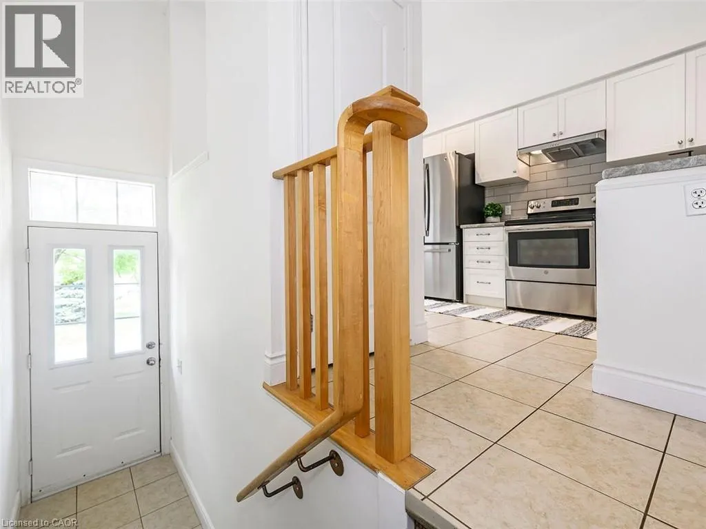 5080 FAIRVIEW Street Unit# 15, #15
