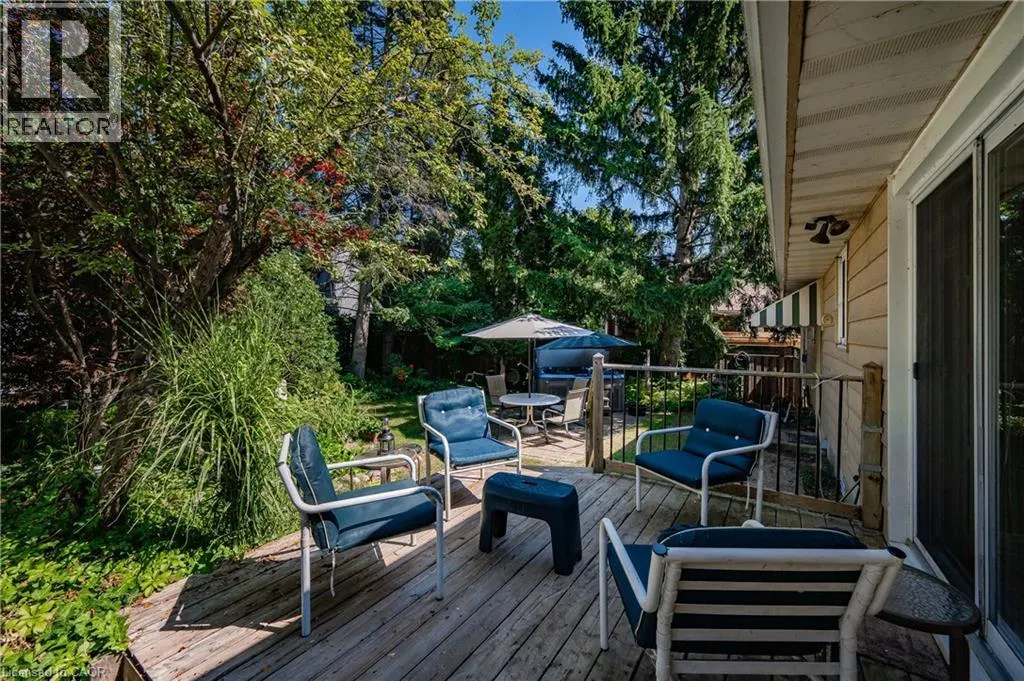 557 STILLWATER Crescent