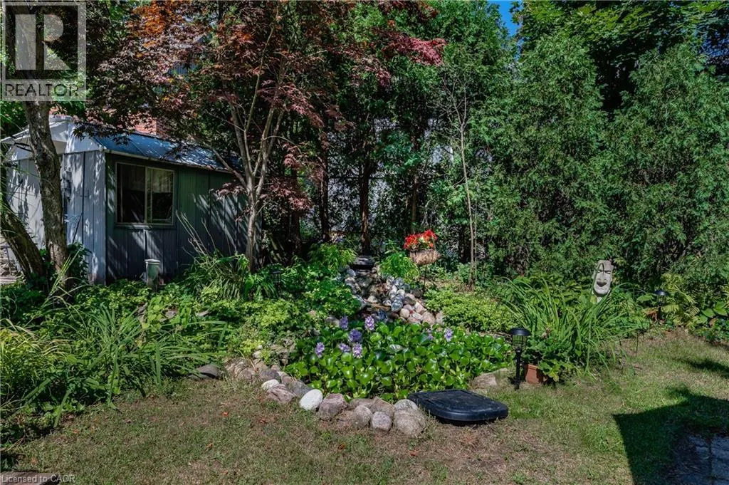 557 STILLWATER Crescent