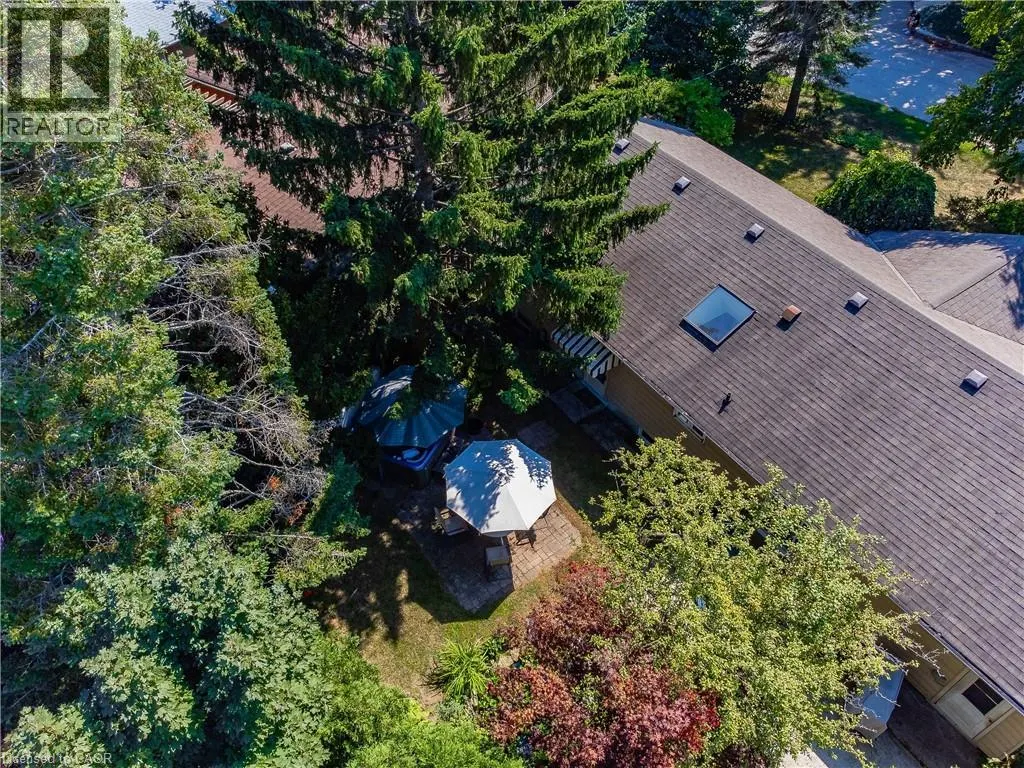 557 STILLWATER Crescent