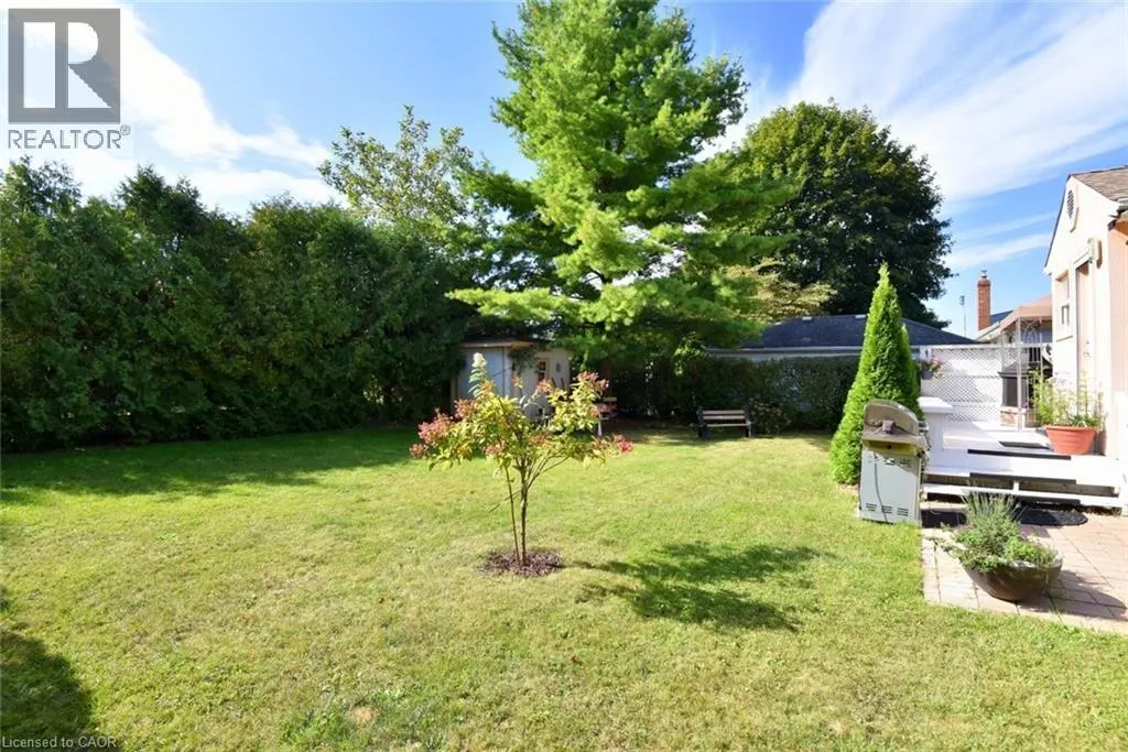 26 HEYWOOD Avenue