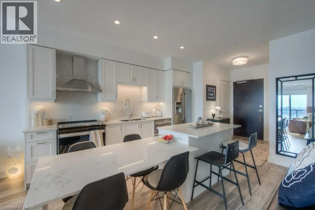 50 GRAND Avenue S Unit# 1511, #1511