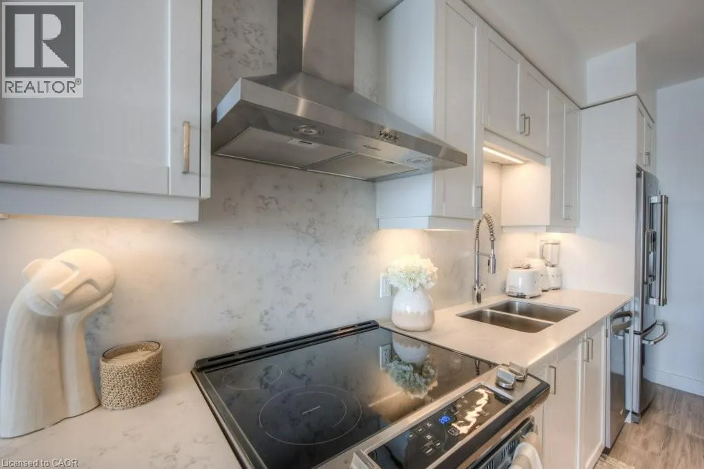 50 GRAND Avenue S Unit# 1511, #1511