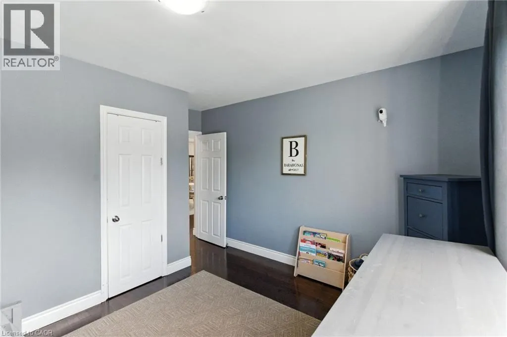 289 EAST 25TH Street