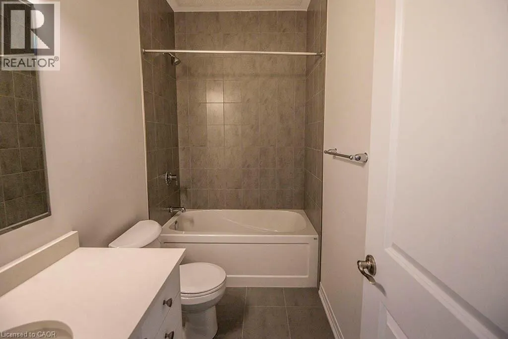 142 FOAMFLOWER Place Unit# A011, #A011