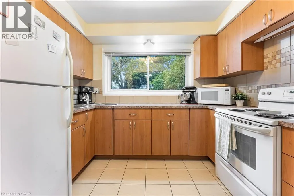 125 BONAVENTURE Drive Unit# 12, #12