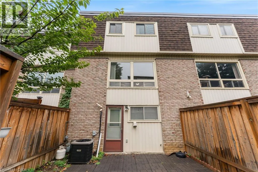 125 BONAVENTURE Drive Unit# 12, #12