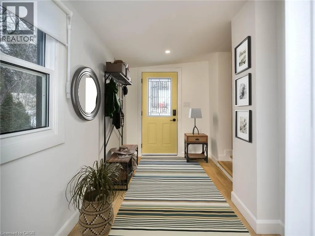 2 ESSON Street