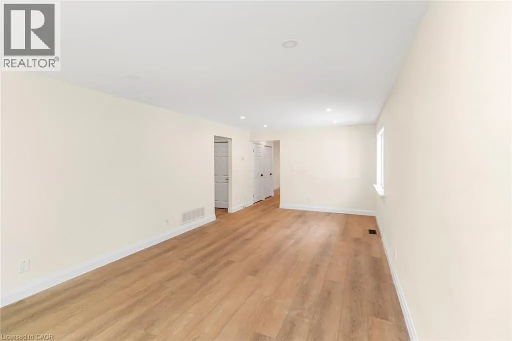 17 GARDEN Drive Unit# 21, #21