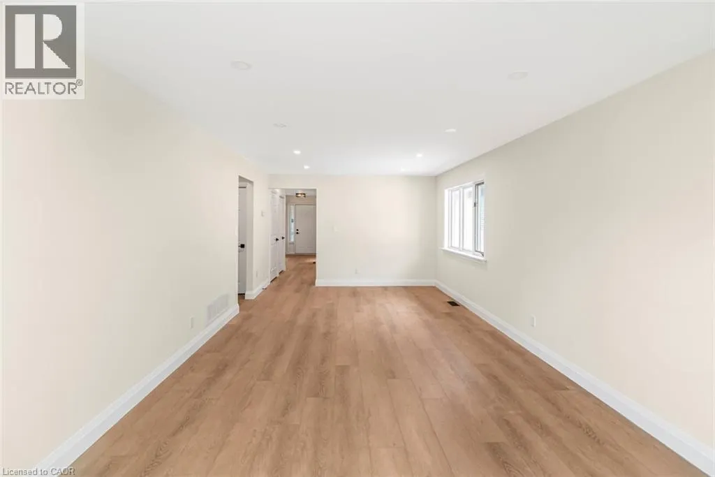 17 GARDEN Drive Unit# 21, #21