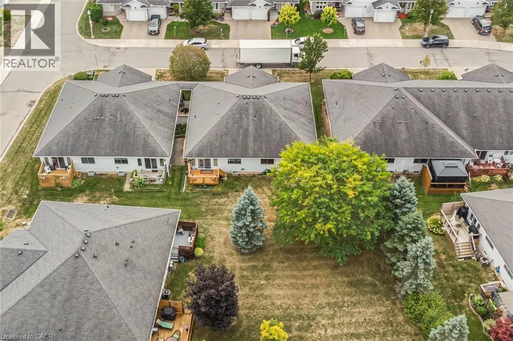 17 GARDEN Drive Unit# 21, #21