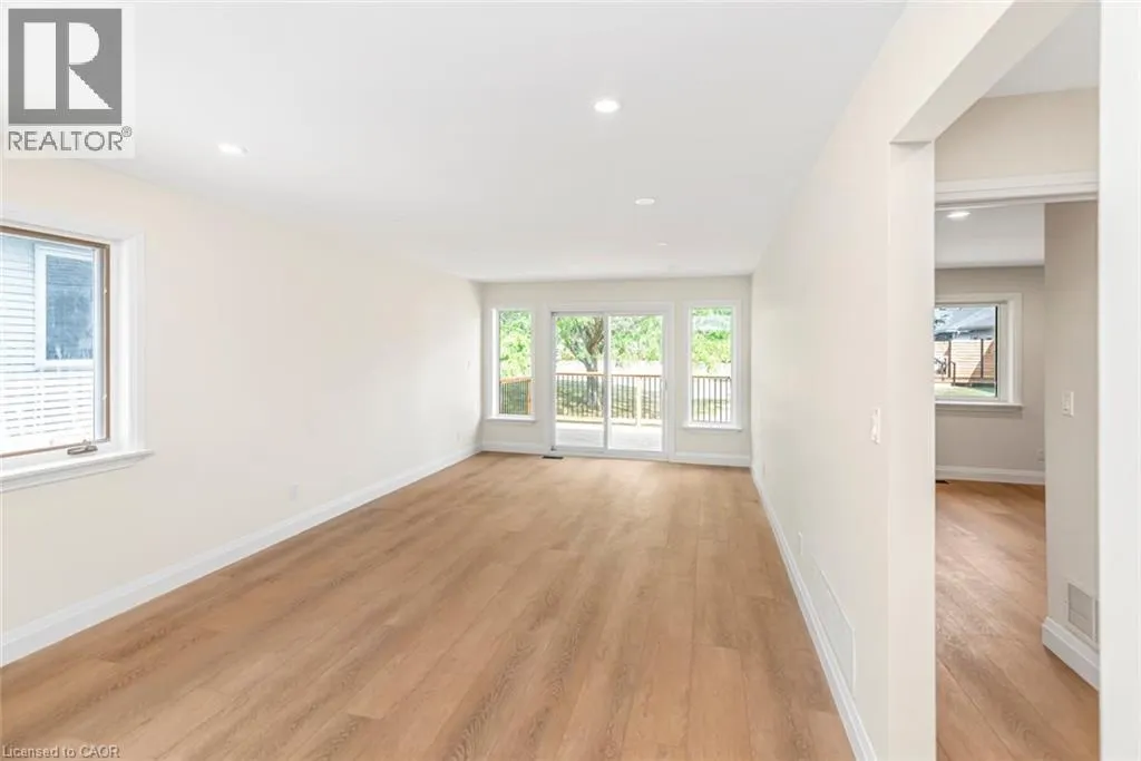 17 GARDEN Drive Unit# 21, #21