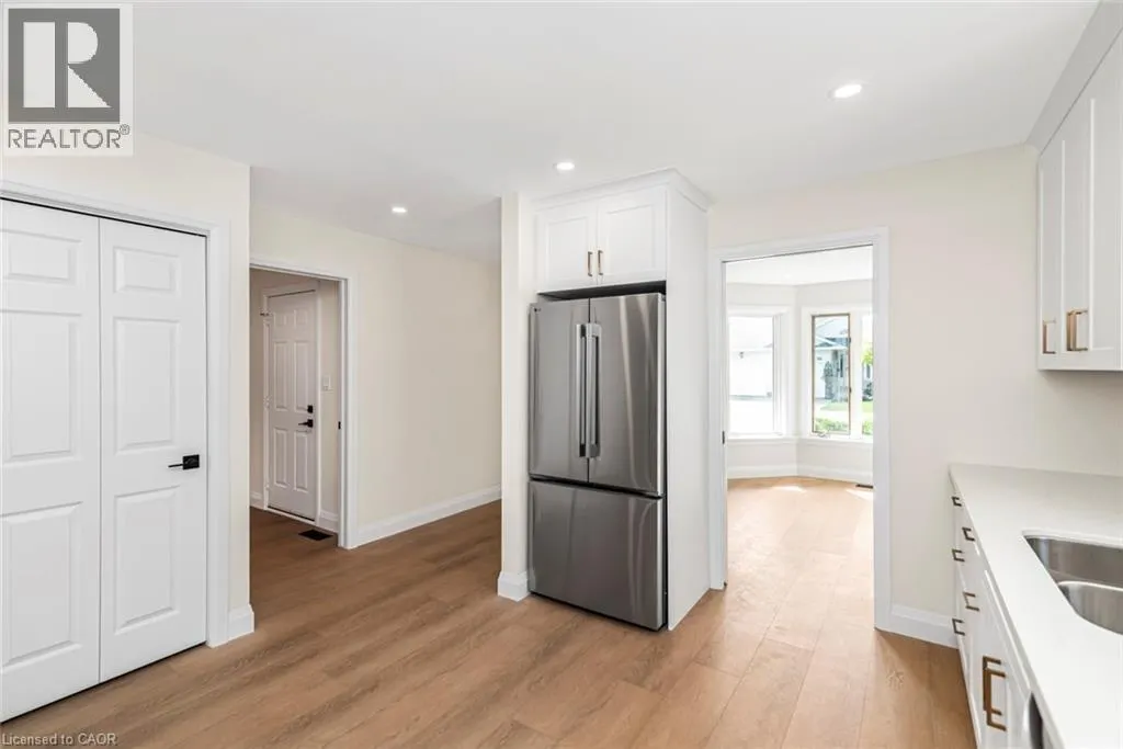 17 GARDEN Drive Unit# 21, #21