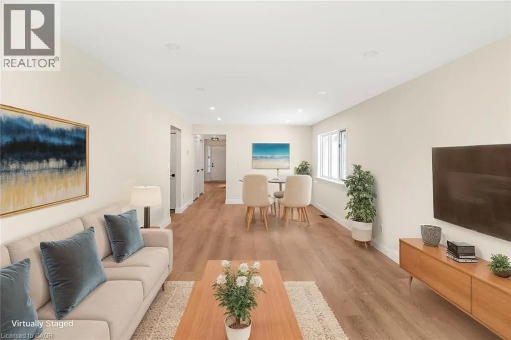 17 GARDEN Drive Unit# 21, #21
