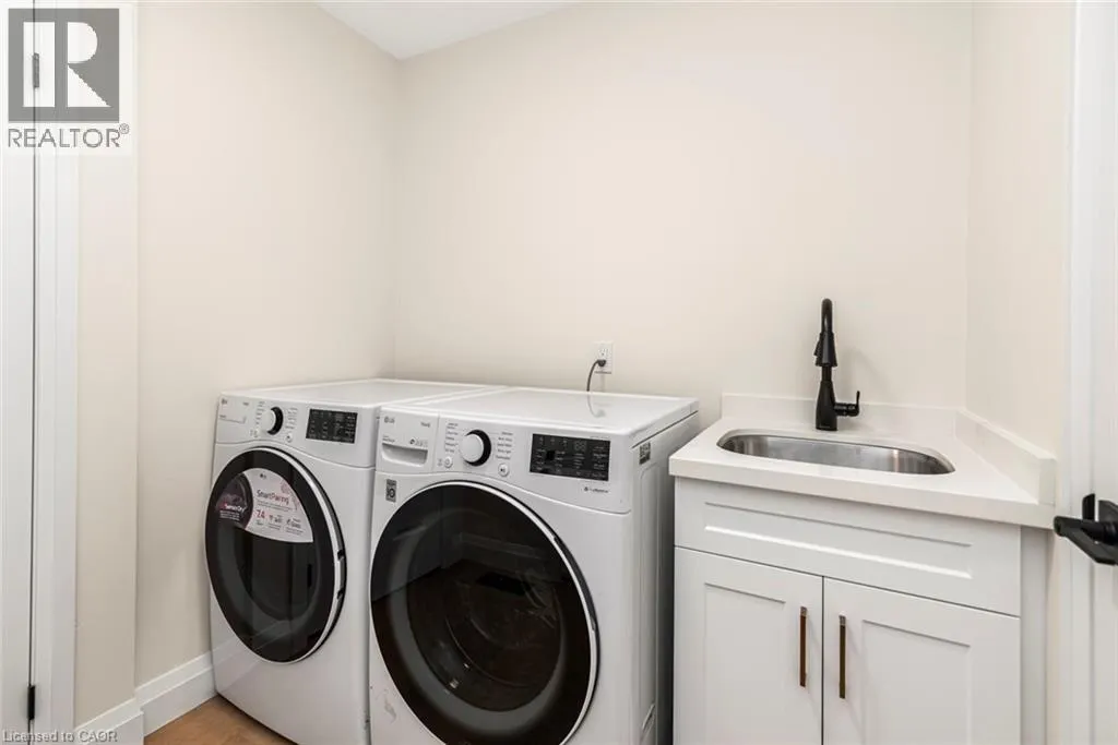 17 GARDEN Drive Unit# 21, #21