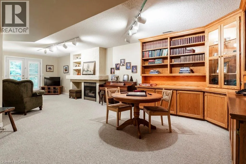 1095 SKYVIEW Drive Unit# 2, #2