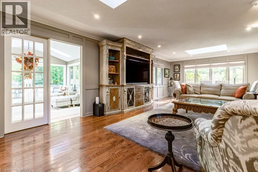 225 SHOREACRES Road