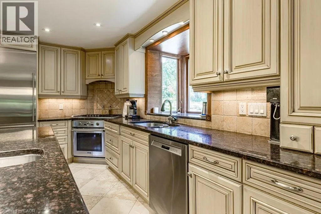 225 SHOREACRES Road