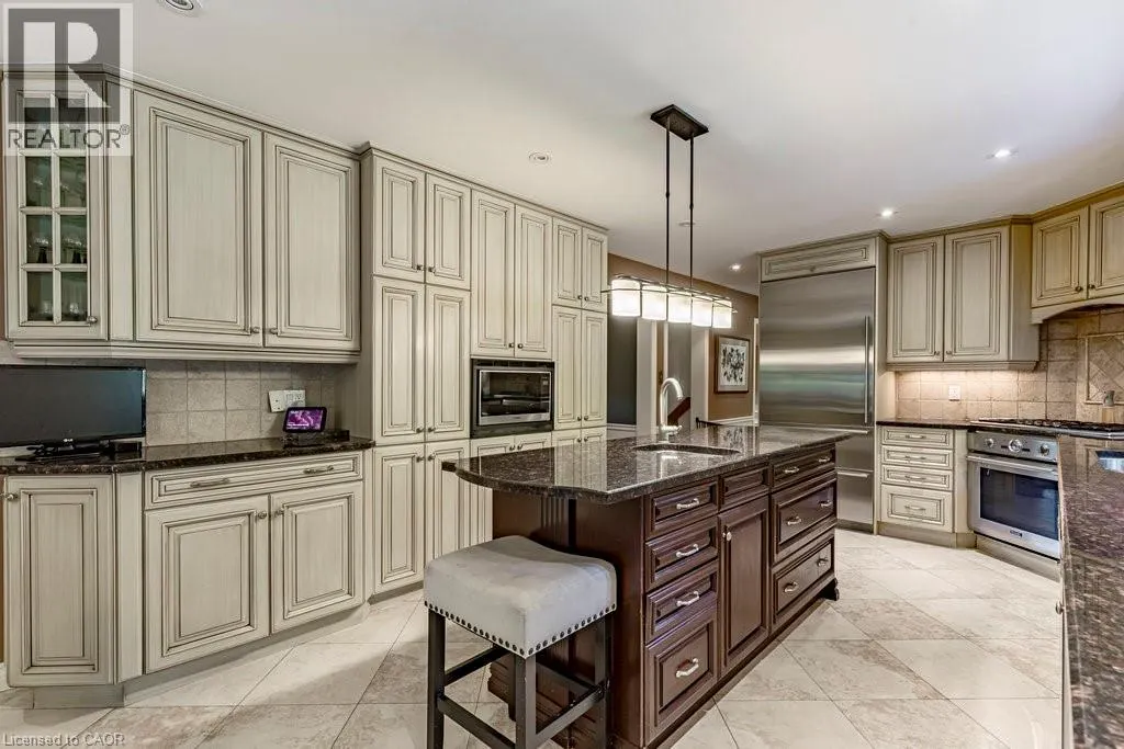 225 SHOREACRES Road