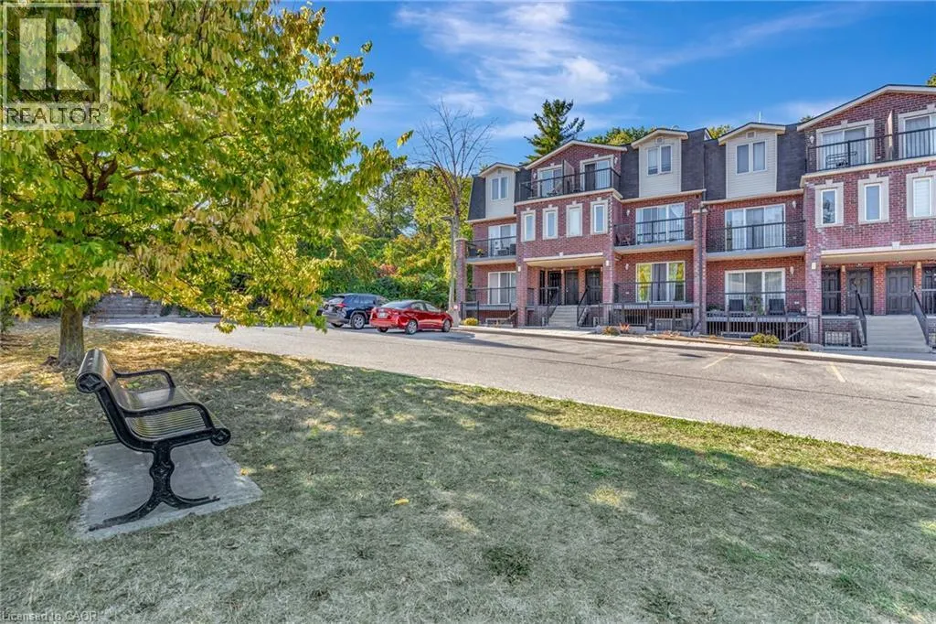 45 CEDARHILL CRESCENT Unit# 1D, #1D