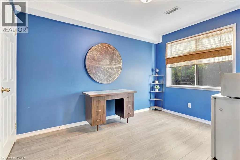 45 CEDARHILL CRESCENT Unit# 1D, #1D