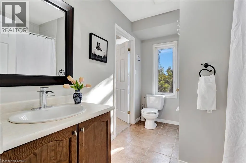 45 CEDARHILL CRESCENT Unit# 1D, #1D