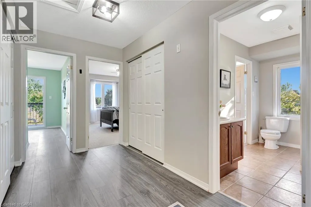 45 CEDARHILL CRESCENT Unit# 1D, #1D