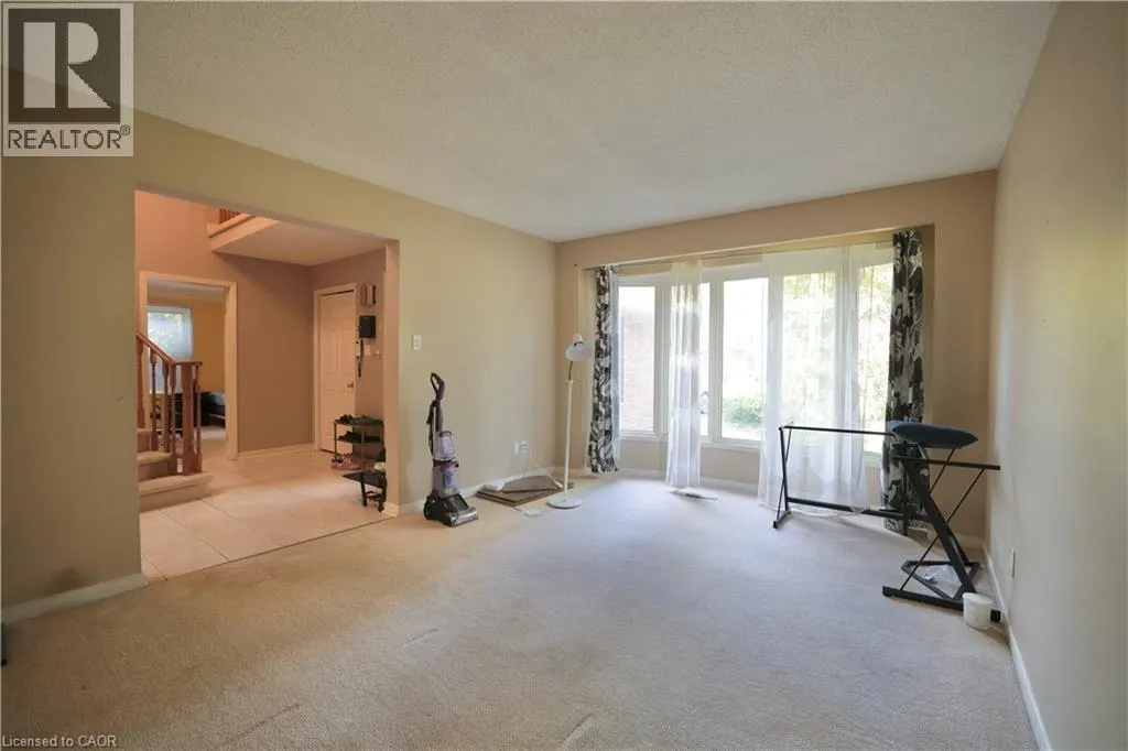 104 WOODBEND Crescent