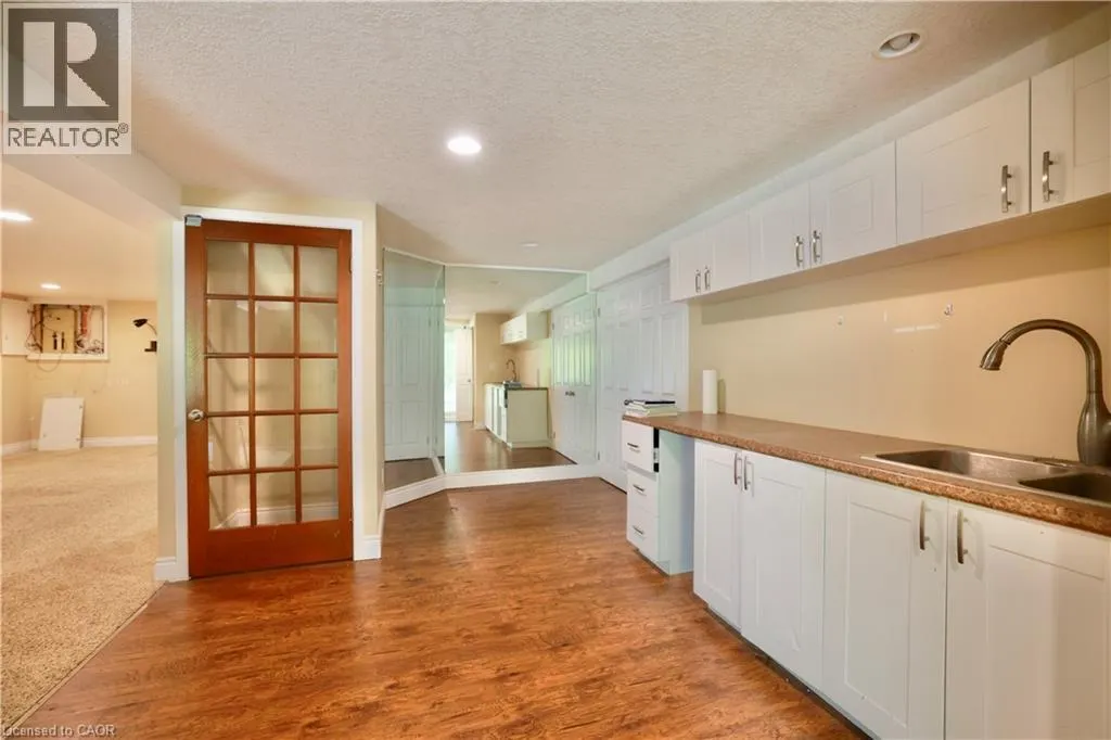 104 WOODBEND Crescent