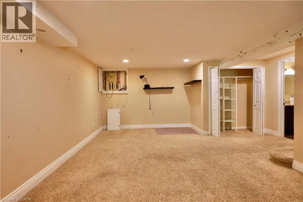 104 WOODBEND Crescent