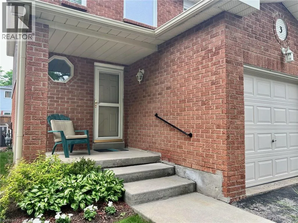 3 OLEANDER Crescent