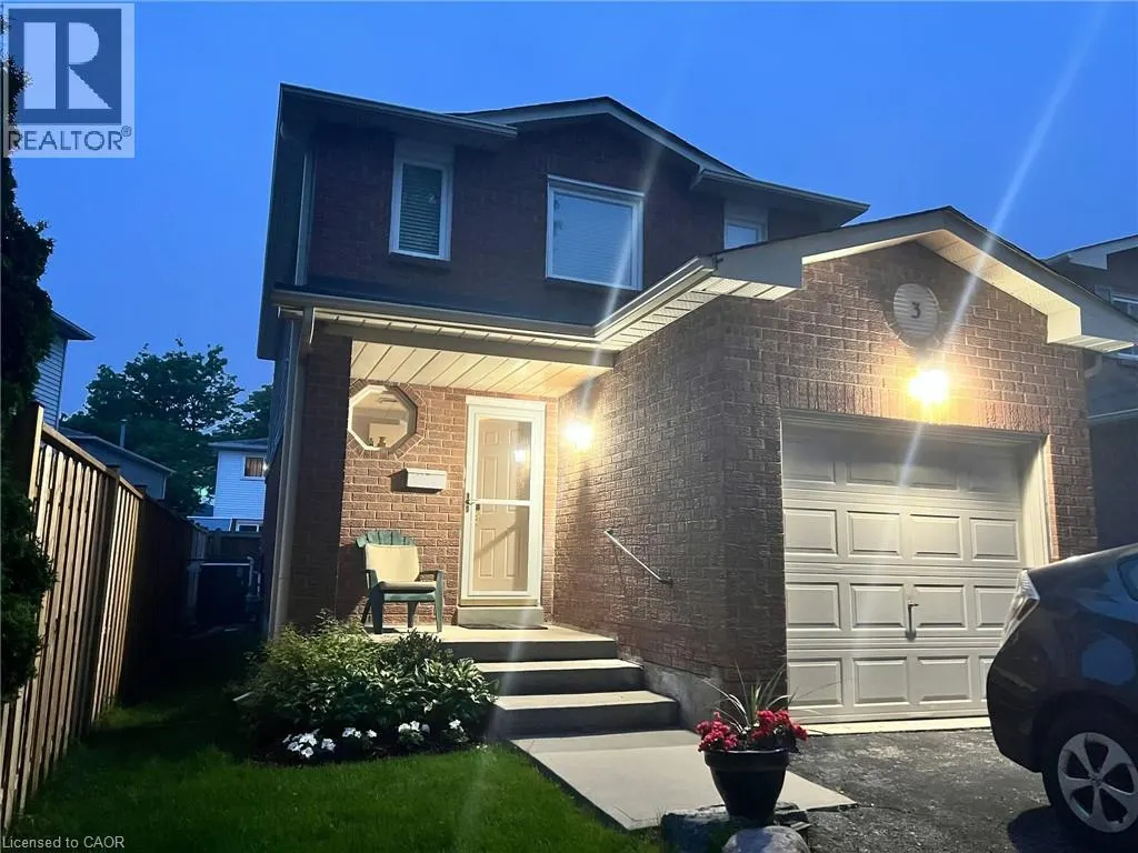 3 OLEANDER Crescent
