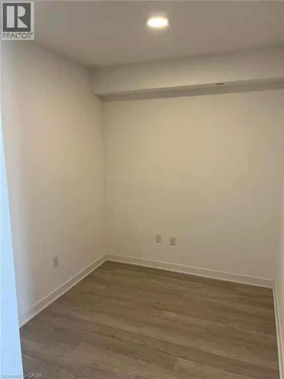 2782 BARTON Street E Unit# 715, #715