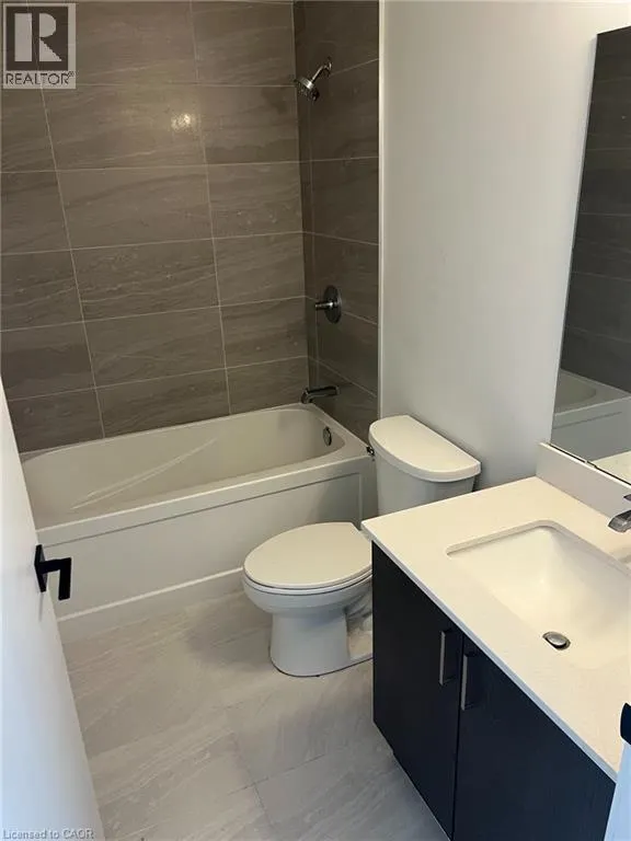 2782 BARTON Street E Unit# 715, #715