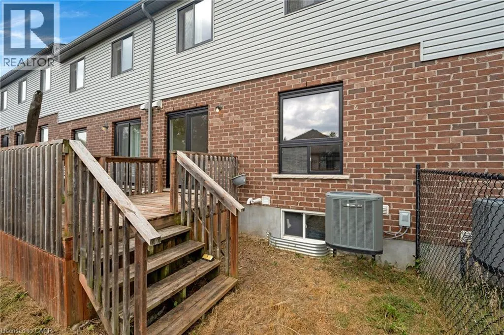 60 HONEY Street