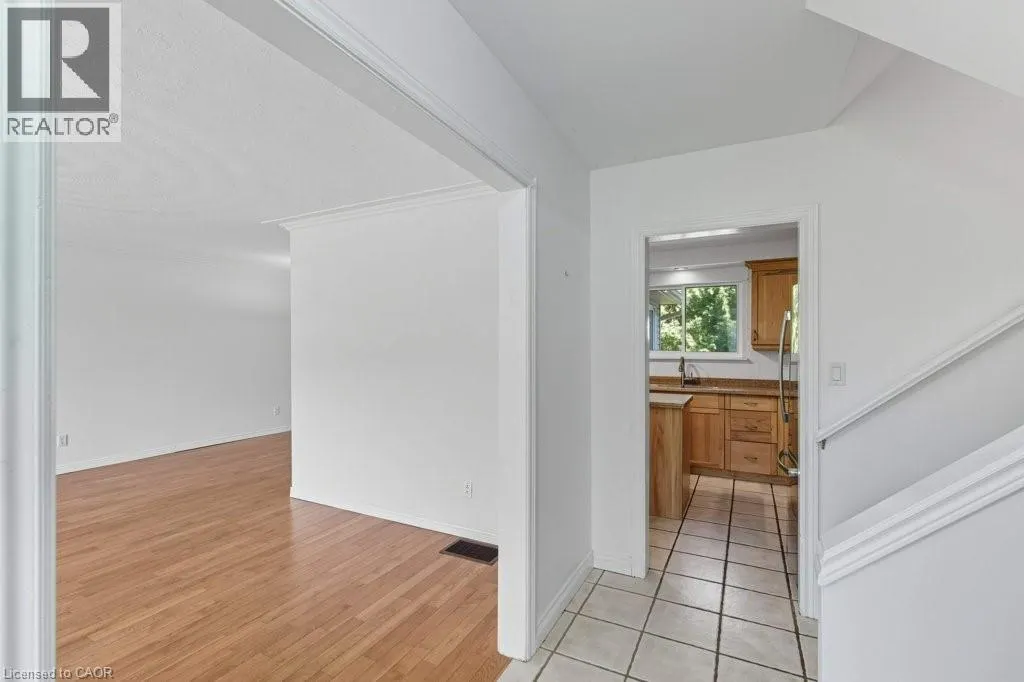 207 SPRING Trail