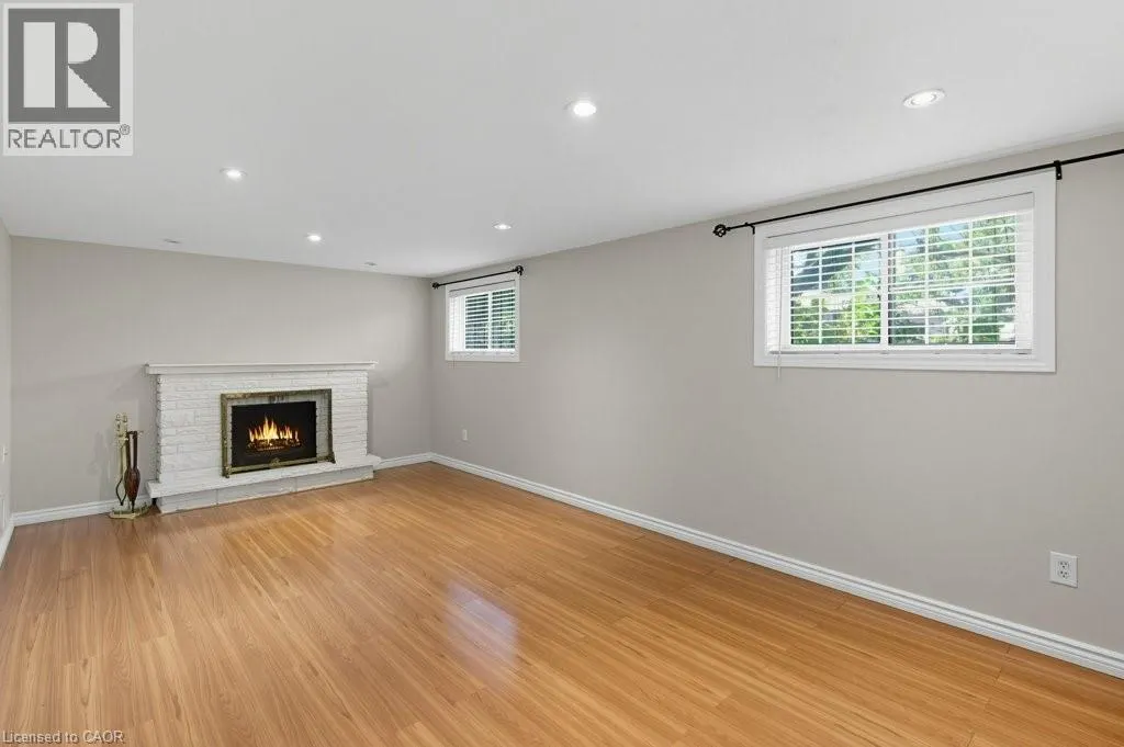 207 SPRING Trail