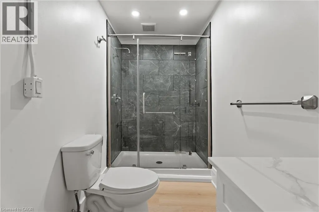 93 JOHN Street S Unit# 2, #2