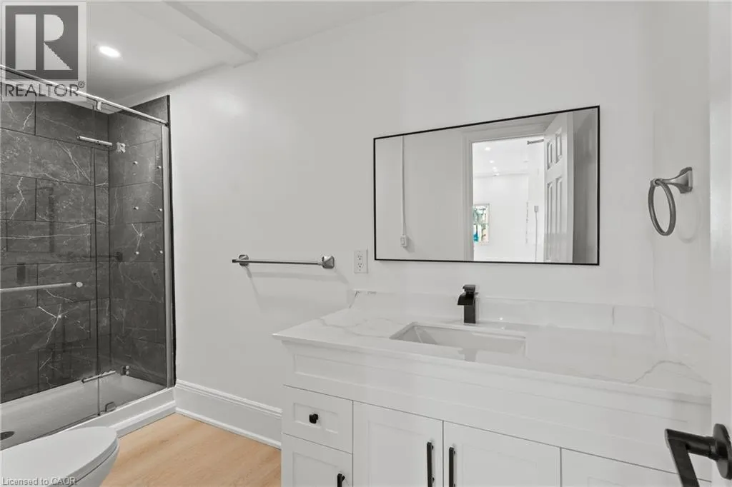 93 JOHN Street S Unit# 2, #2